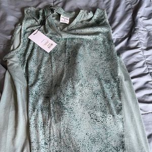 Gymshark Chalk Drop Arm Tank